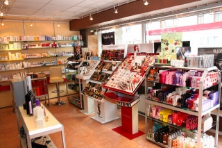 fem_innen_schaufenster